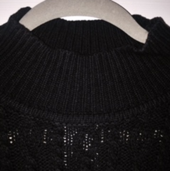 Black XS Poncho - Picture 2 of 5